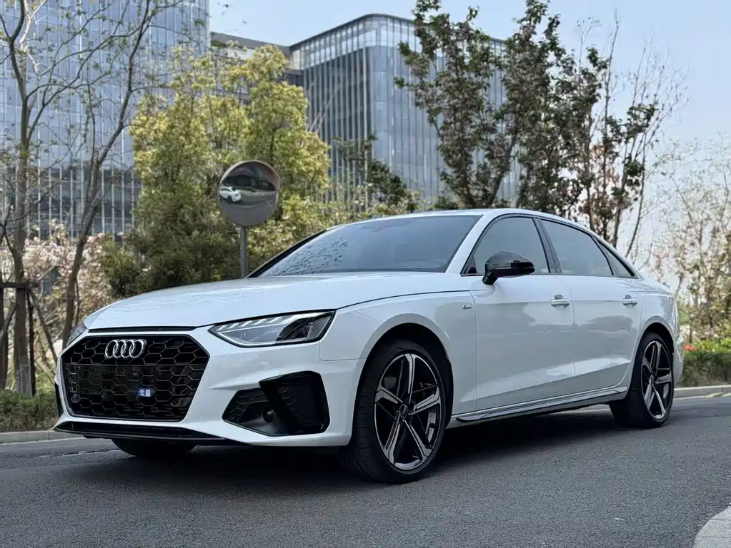 Audi A4L 2024