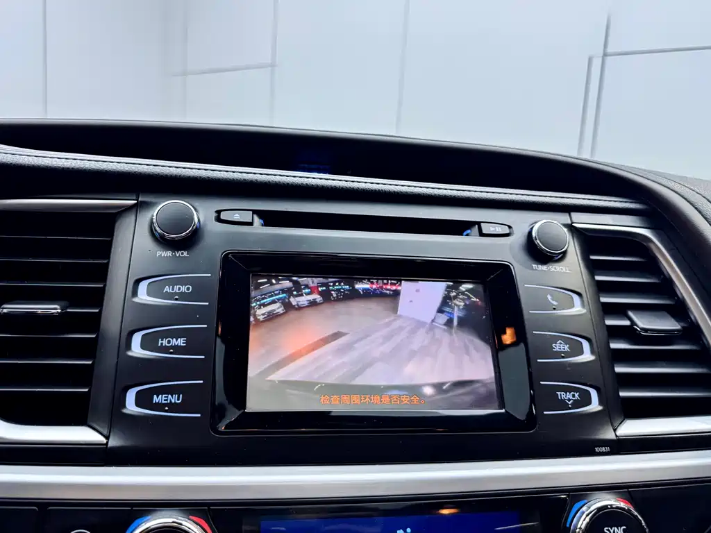 Toyota Highlander 2019 — фото 16