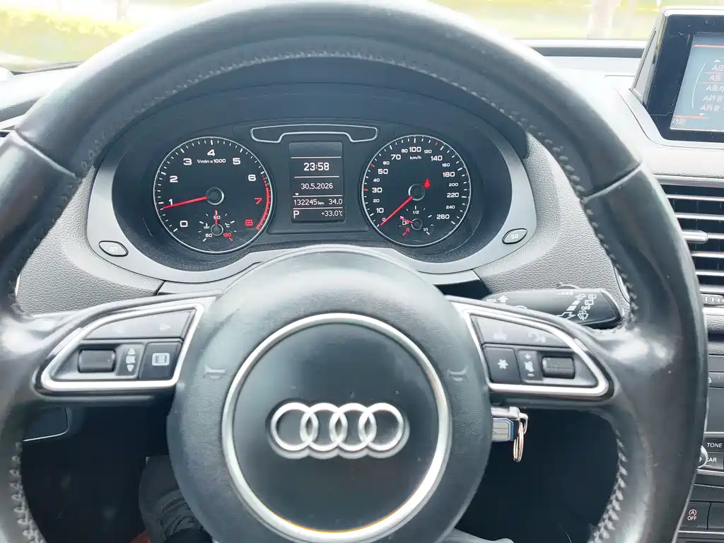 Audi Q3 2014 — фото 42
