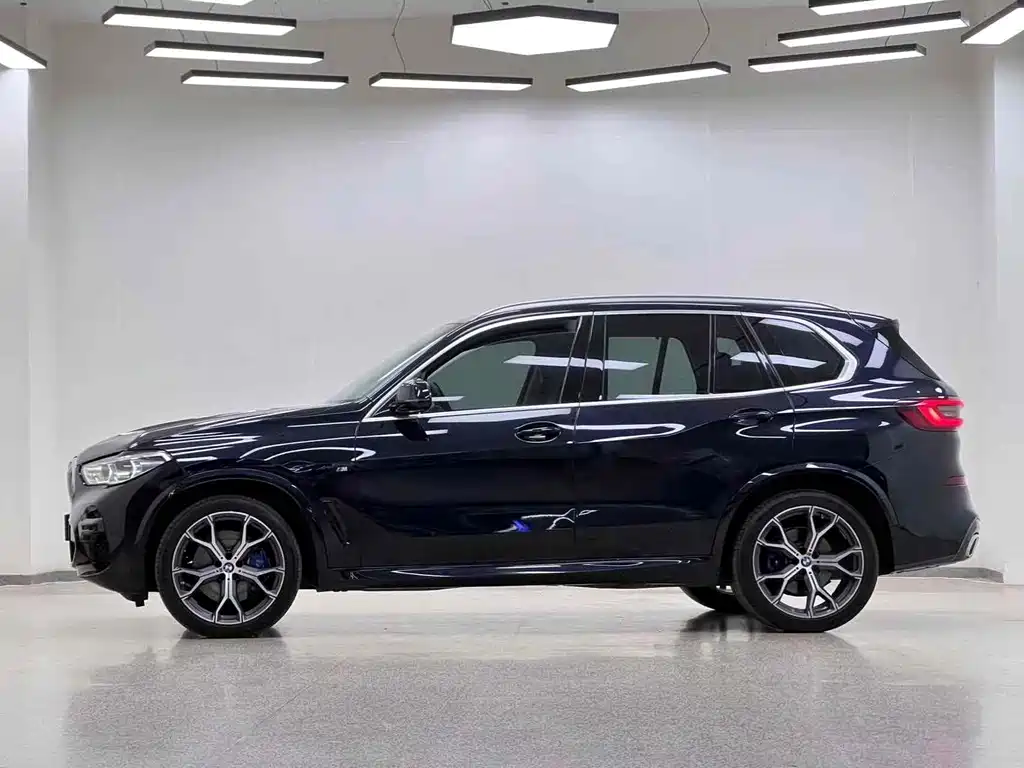 BMW X5 2022 — фото 6