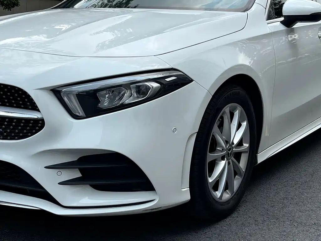 Mercedes-Benz A-Class 2022 — фото 8