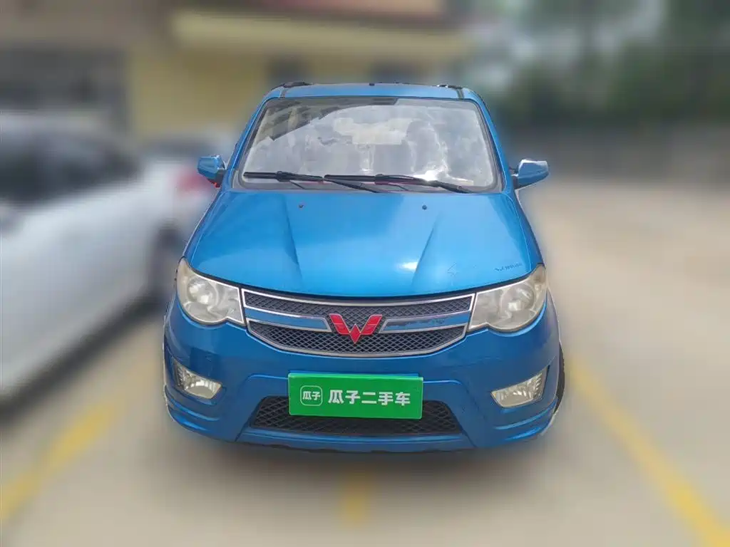 Wuling Hongguang 2014 — фото 3