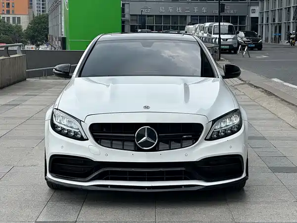 Mercedes-Benz C-Class 2021