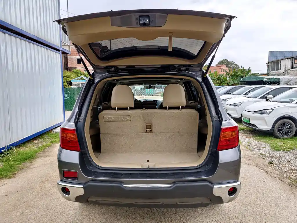 Toyota Highlander 2012 — фото 29