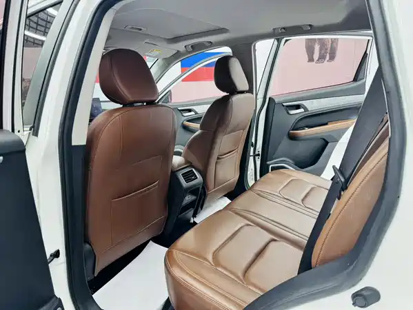 Geely Vision X6 2021