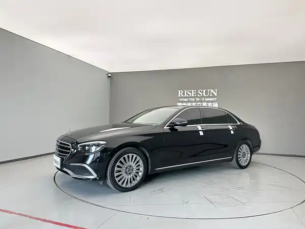 Mercedes-Benz E-Class 2023
