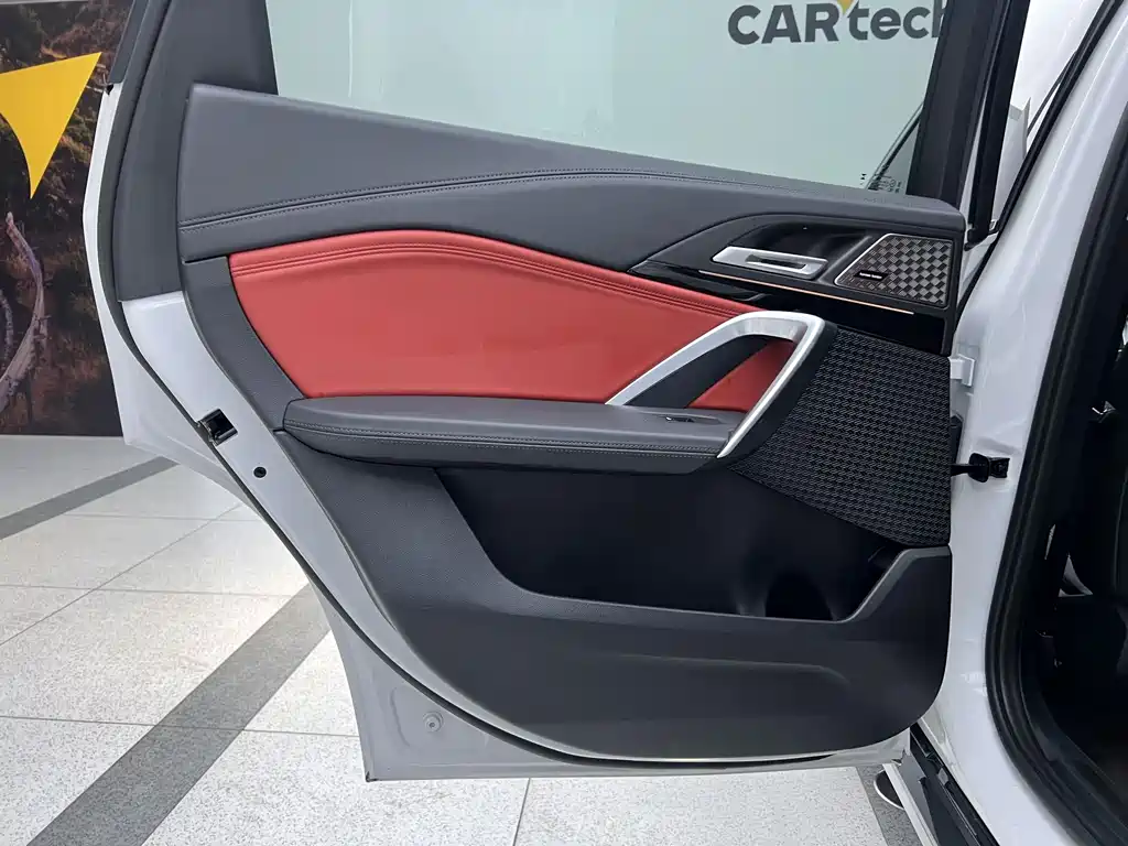 BMW X1 2024 — фото 11