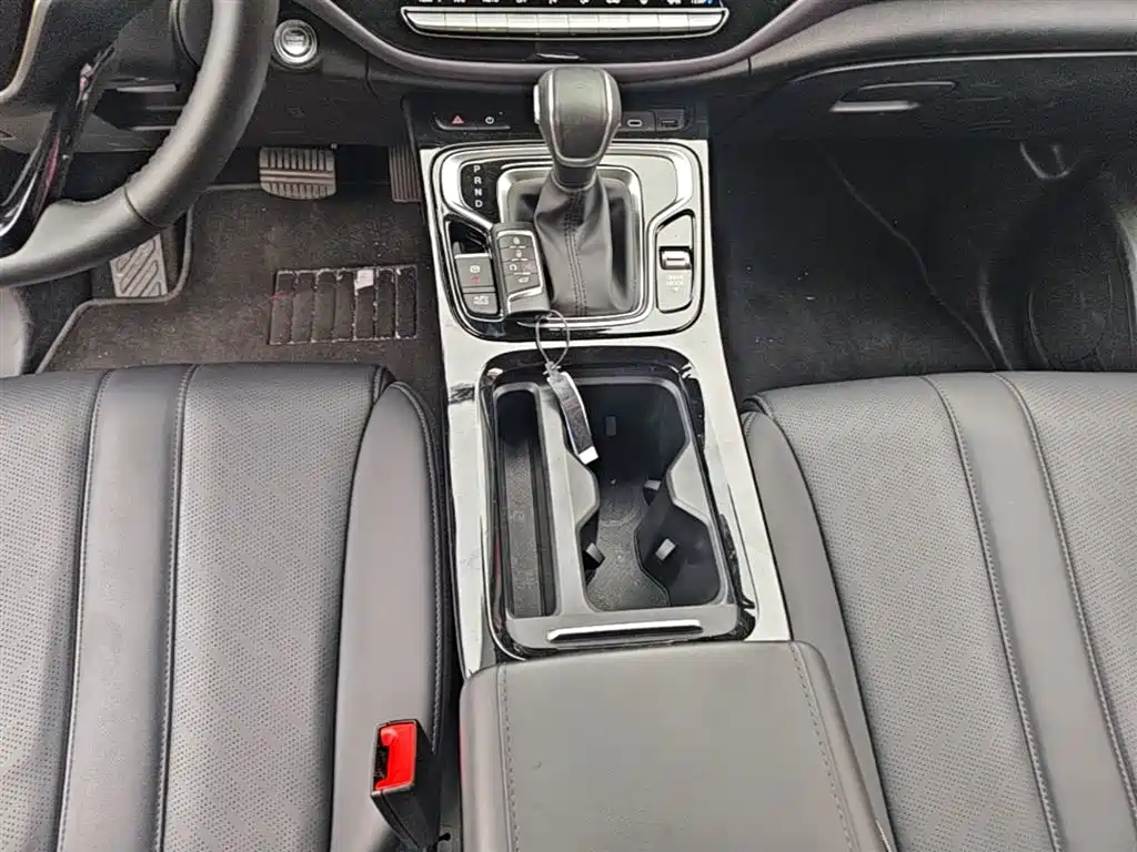 GAC Motor Trumpchi M6 2025 — фото 13