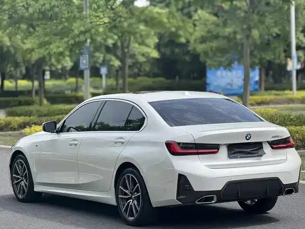 BMW 3 Series 2023