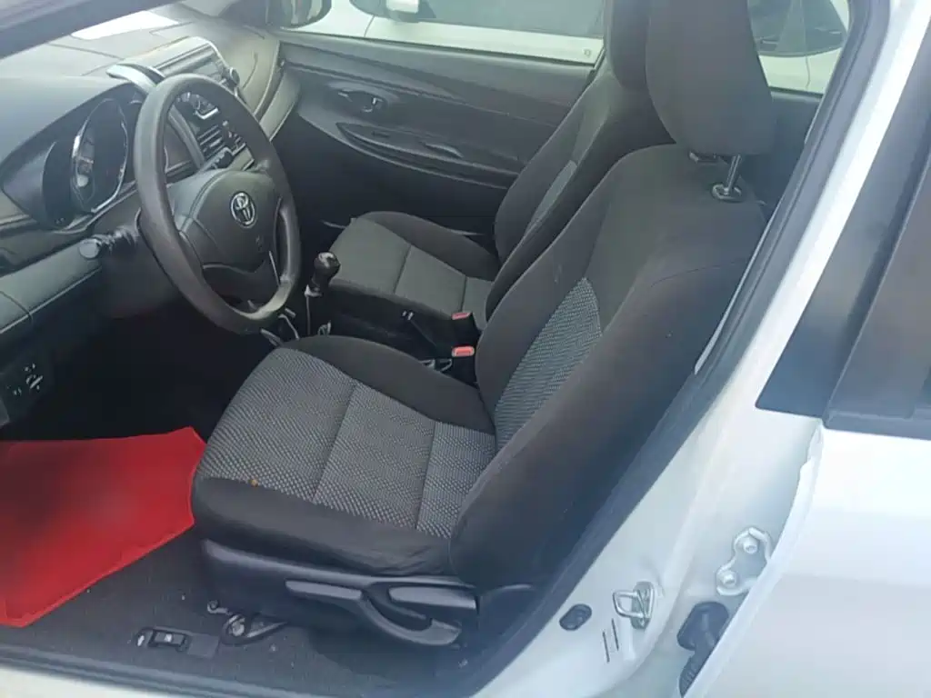 Toyota Vios 2016 — фото 15