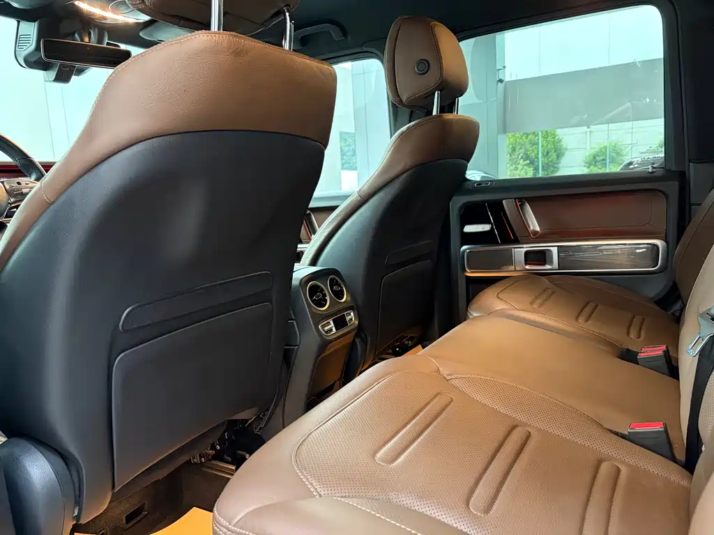 Mercedes-Benz G-Class 2019 — фото 11