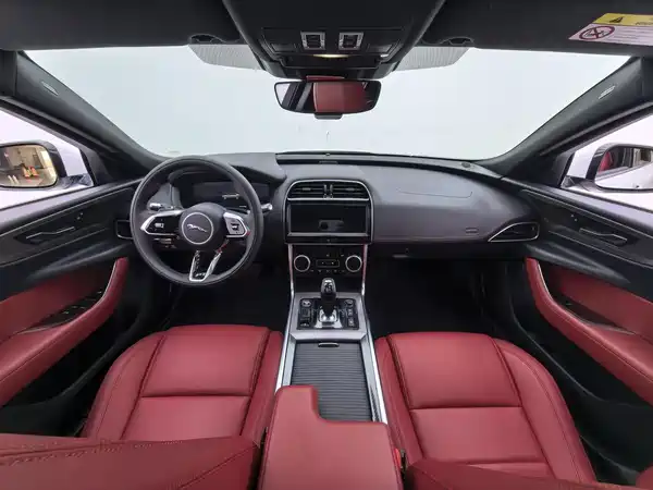 Jaguar XEL 2022