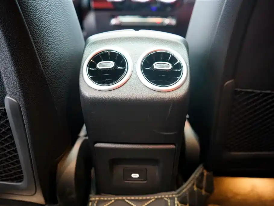 Mercedes-Benz A-Class AMG 2025 — фото 20