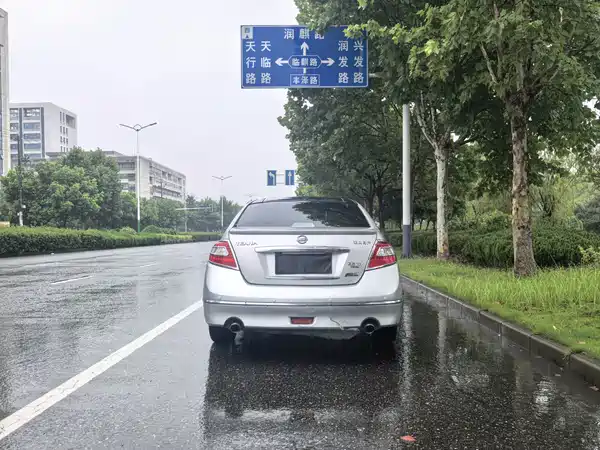 Nissan Teana 2010