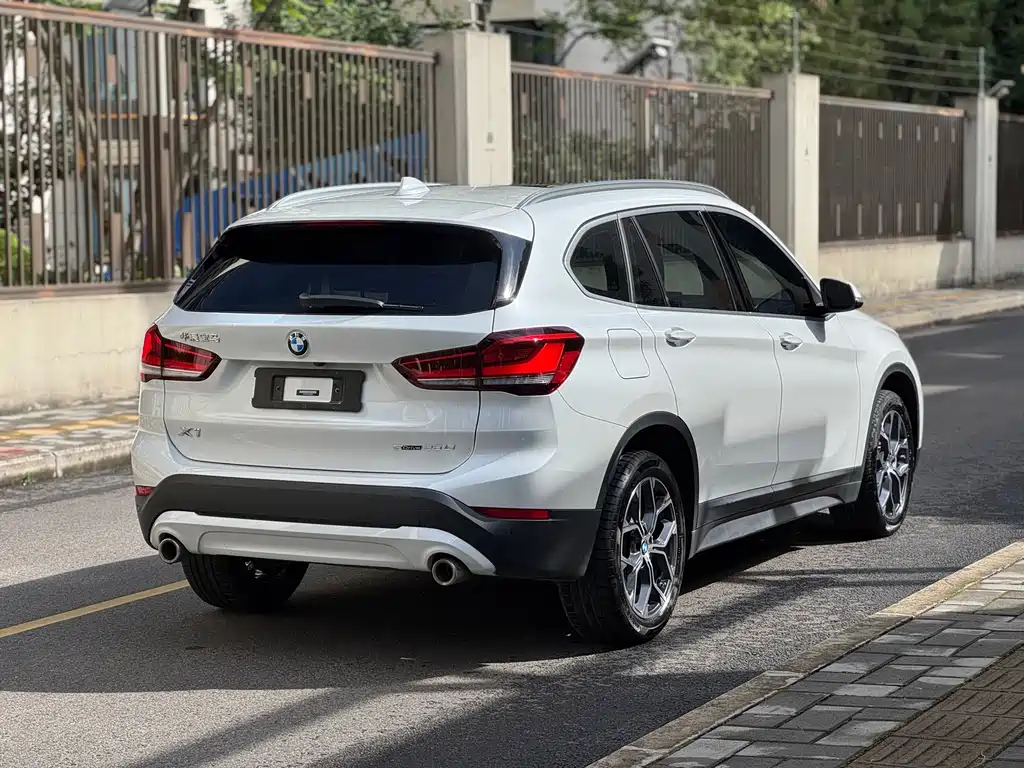 BMW X1 2023 — фото 8