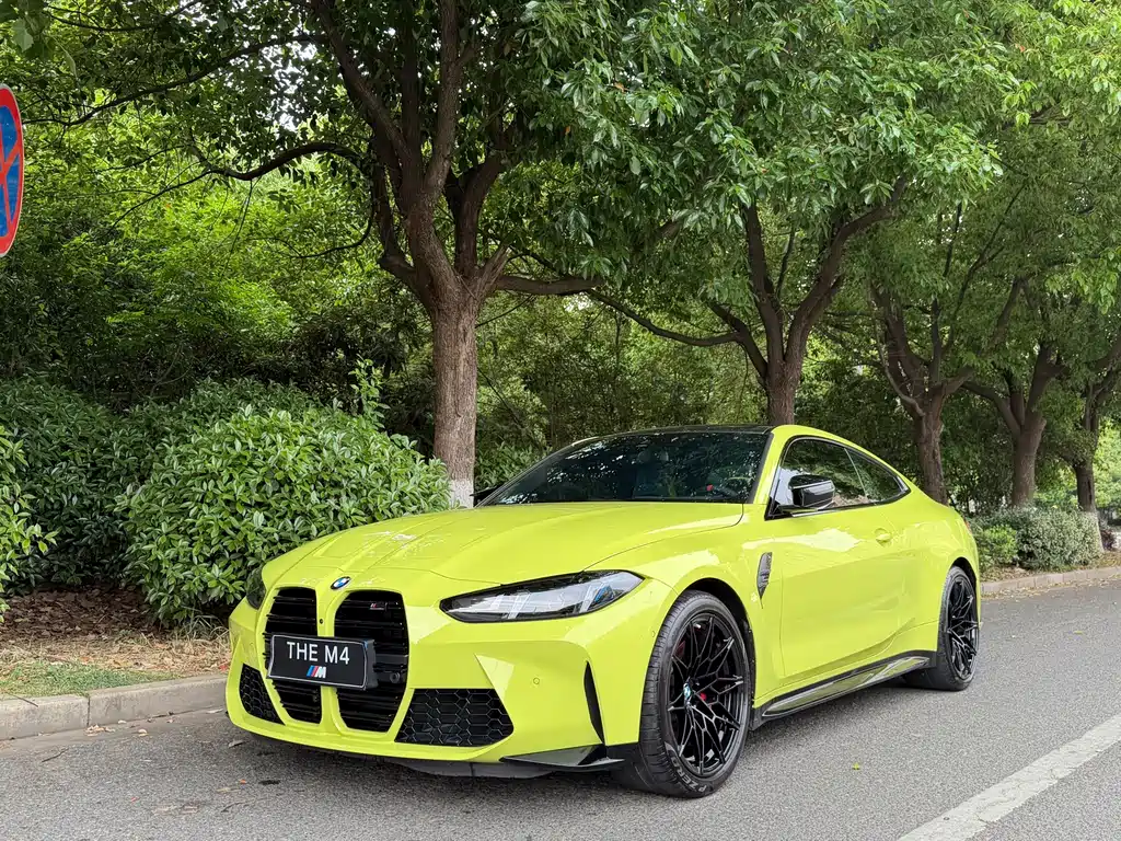 BMW M4 2025 — фото 1