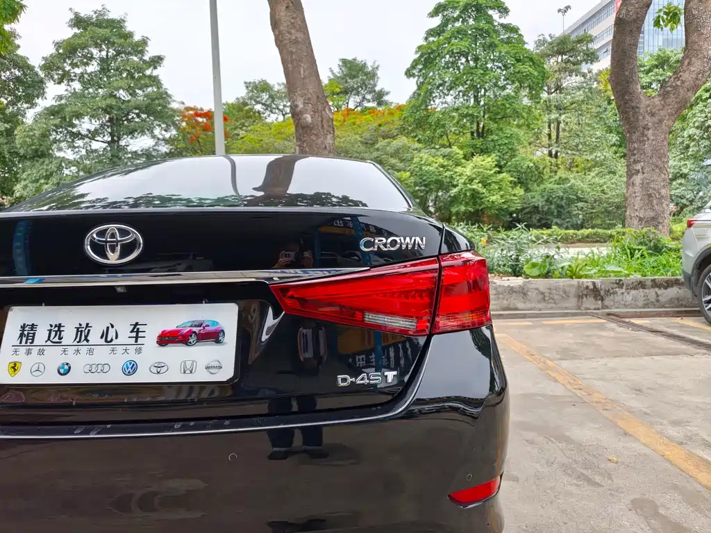 Toyota Crown 2019 — фото 18