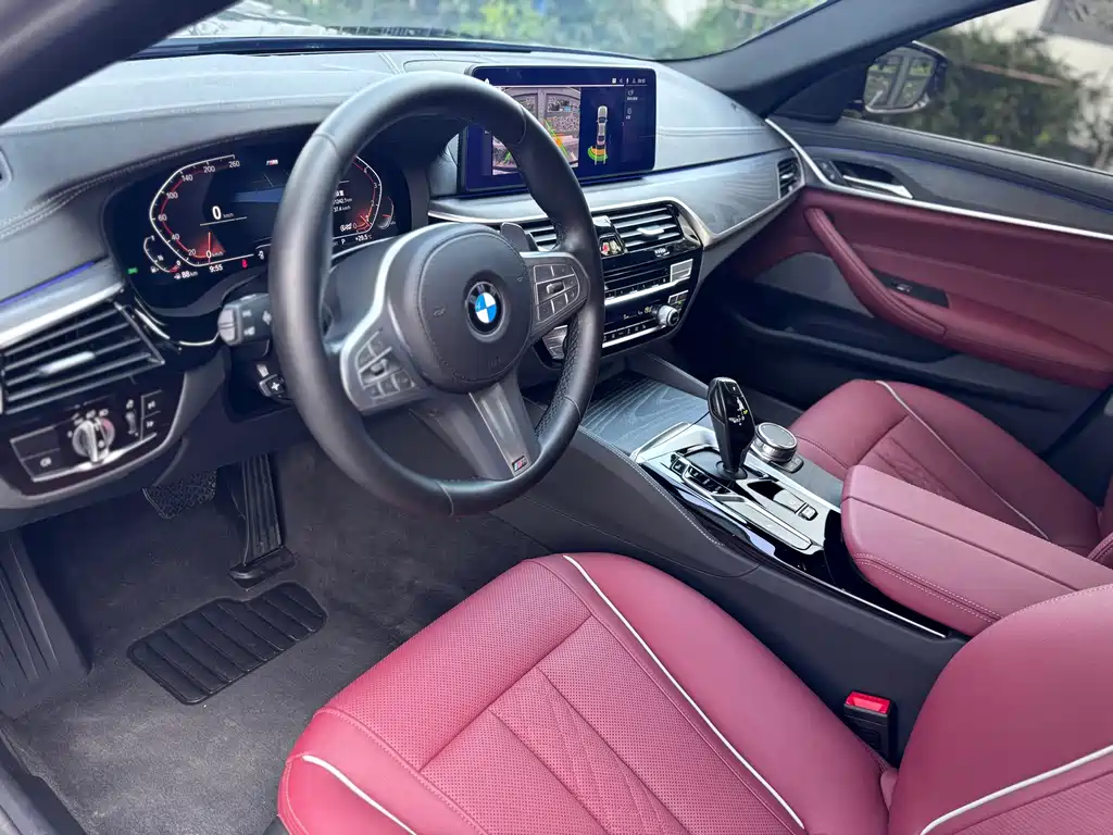 BMW 5 Series 2023 — фото 8