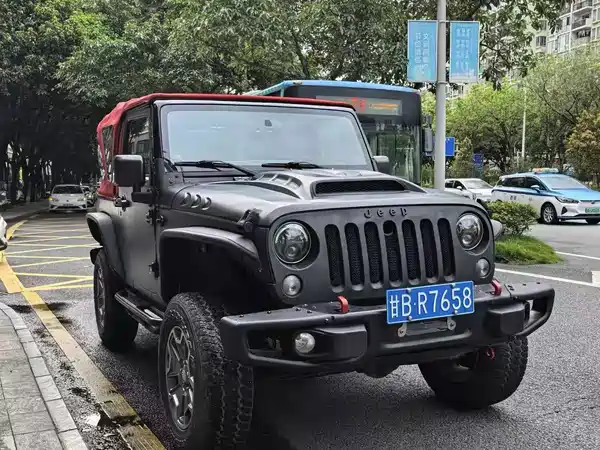 Jeep Wrangler 2015