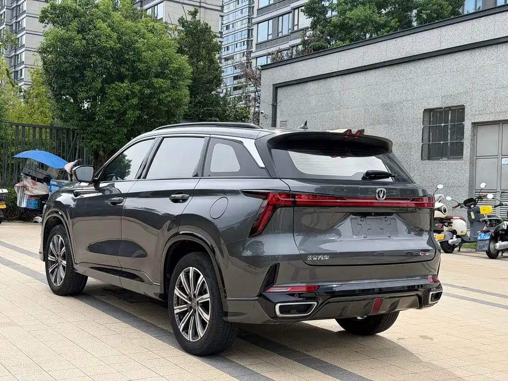 Changan CS75PLUS 2023 — фото 12