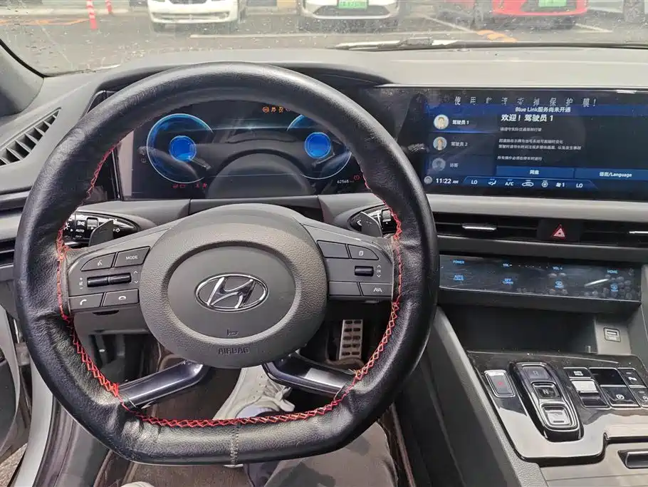 Hyundai Sonata 2022 — фото 12