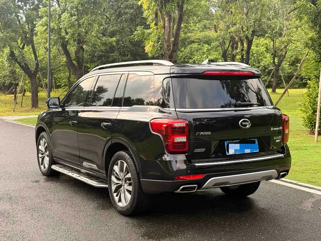 GAC Trumpchi GS8 2017 — фото 7
