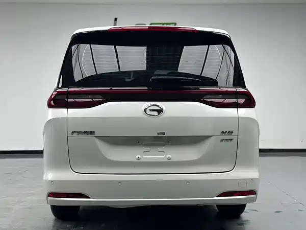 GAC Trumpchi M6 2021