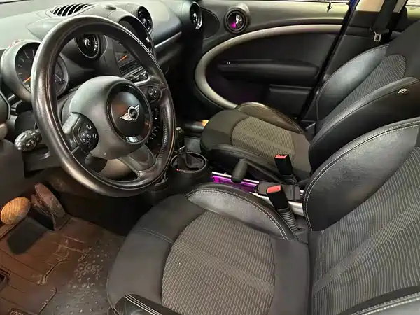 MINI Countryman 2015