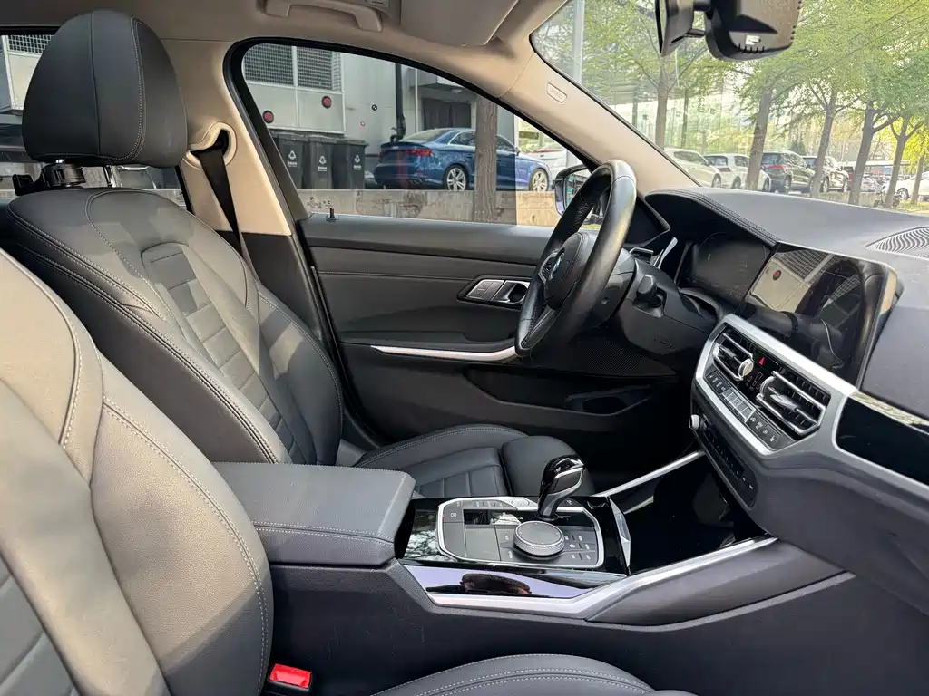 BMW 3 Series 2020 — фото 13