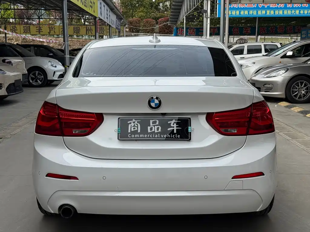 BMW 1 Series 2019 — фото 15
