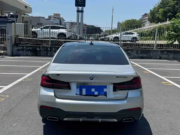 BMW 5 Series 2021