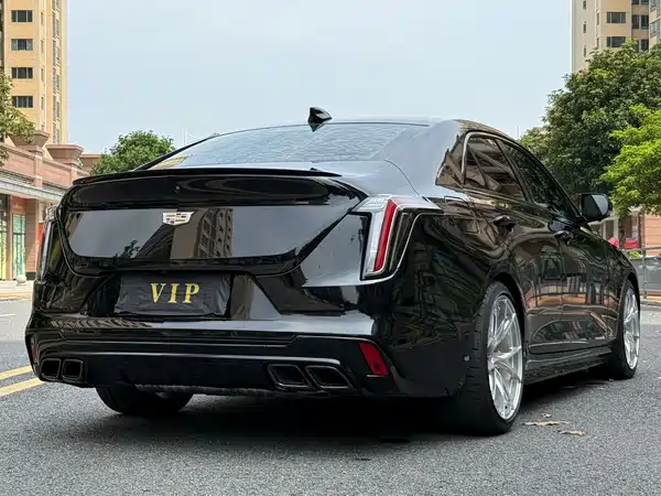 Cadillac CT4 2020