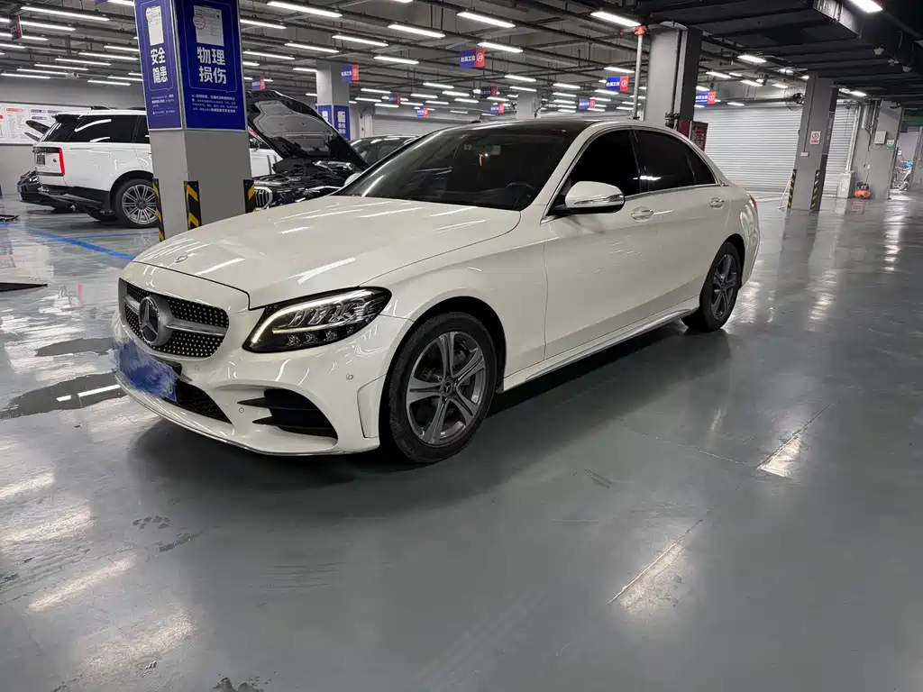 Mercedes-Benz C-Class 2019