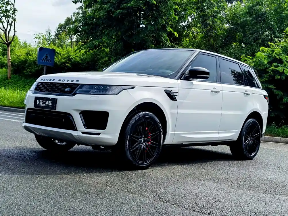 Land Rover Range Rover Sport 2021 — фото 1