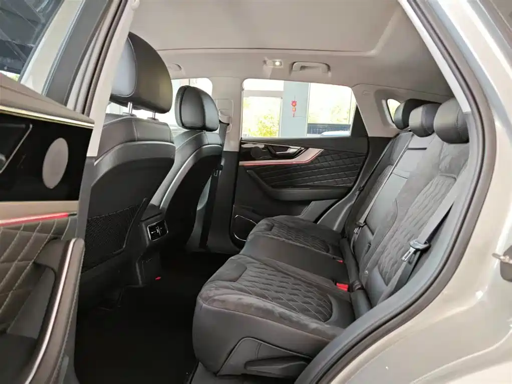 Hongqi HS5 2021 — фото 10