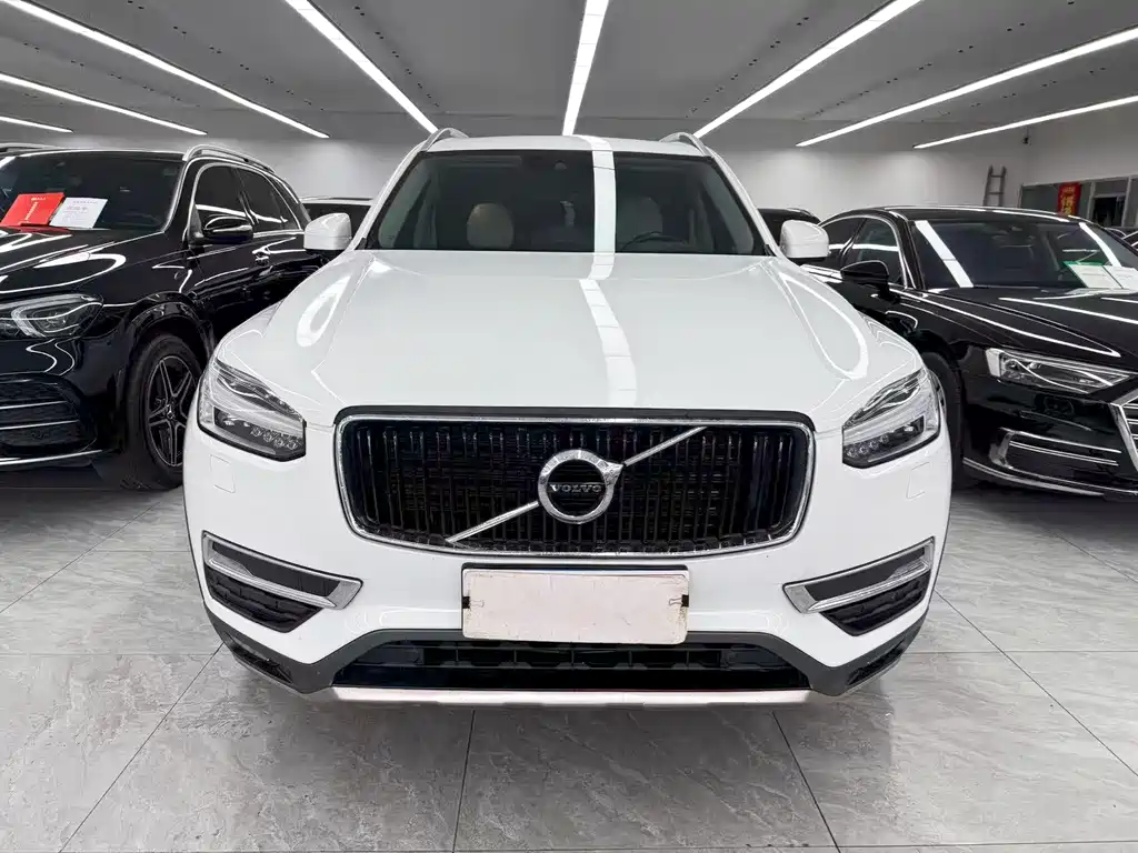 Volvo XC90 2016