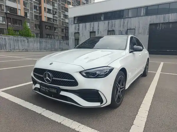 Mercedes-Benz C-Class 2025