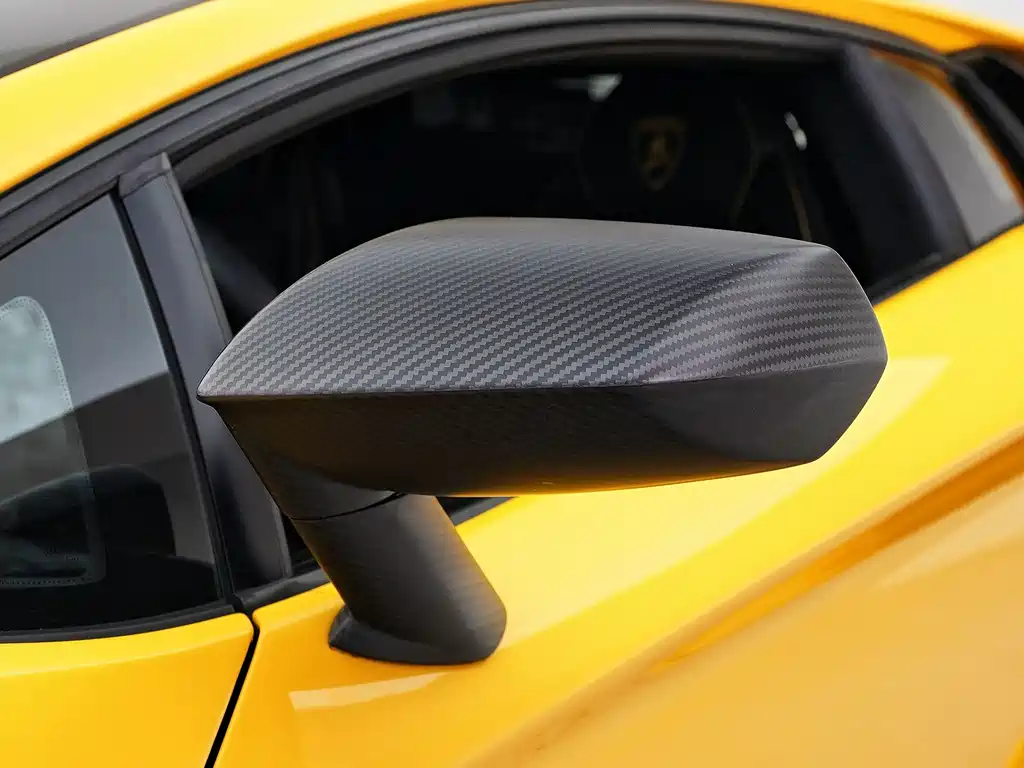 Lamborghini Aventador 2016 — фото 13