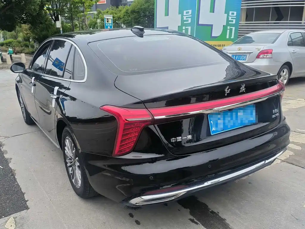 Hongqi H5 2022 — фото 11
