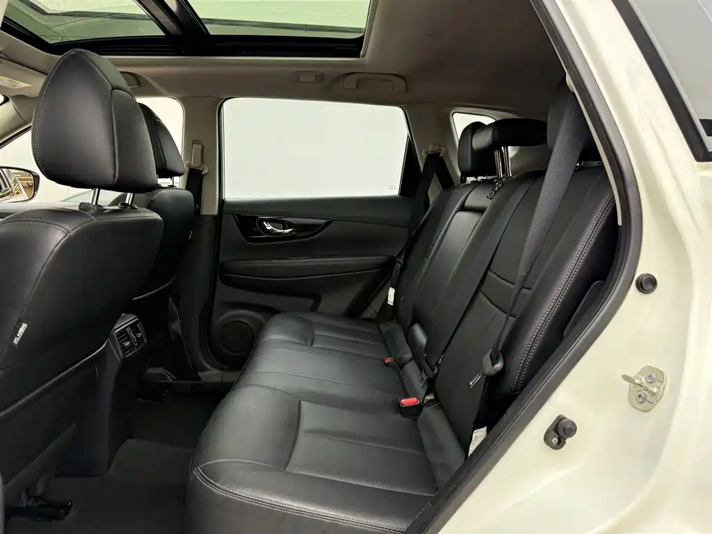Nissan X-Trail 2021 — фото 10