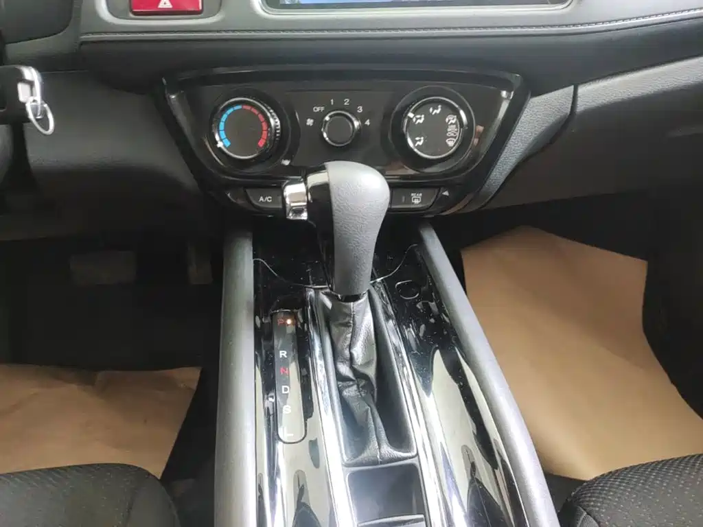 Honda Vezel 2019 — фото 14