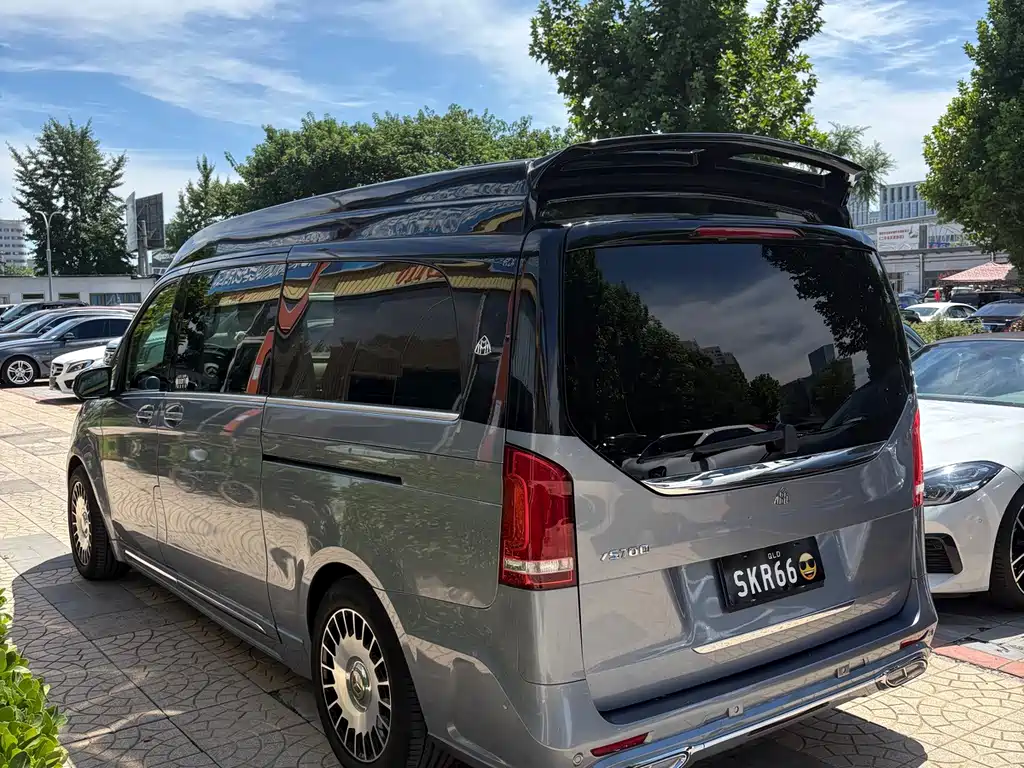 Mercedes-Benz V-Class 2020 — фото 4