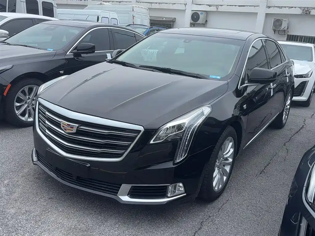 Cadillac XTS 2018 — фото 2