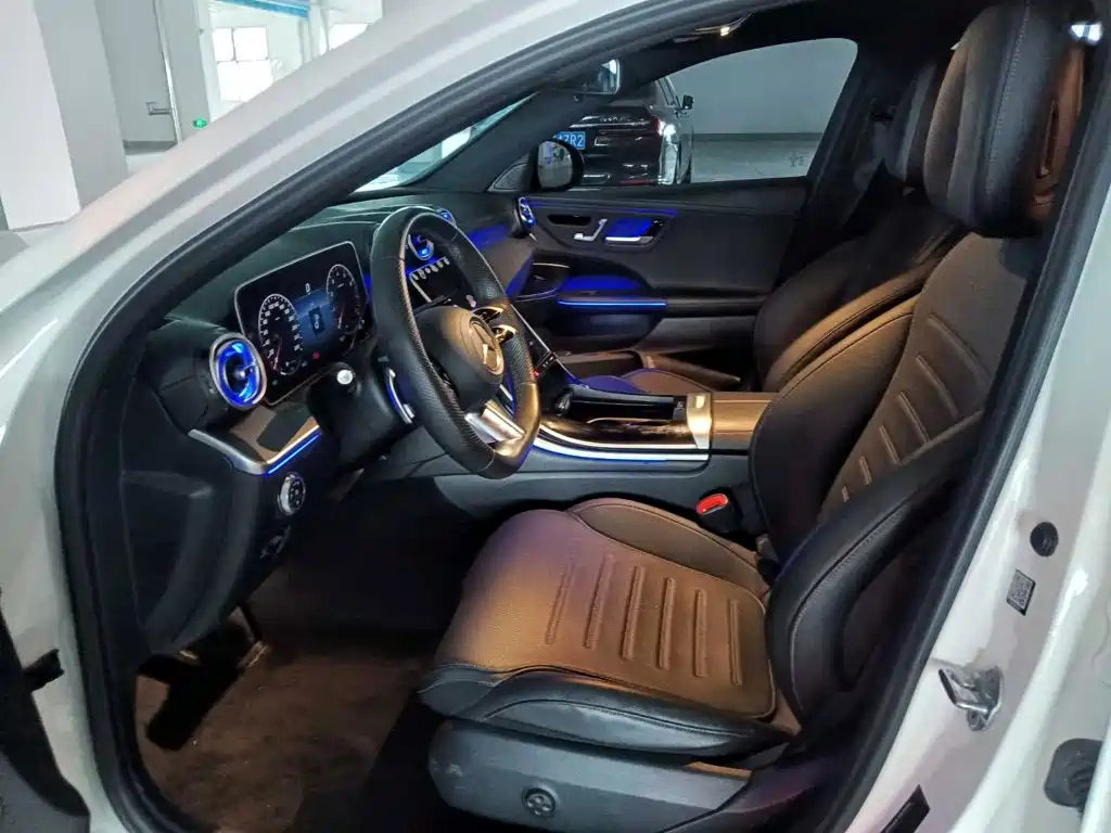 Mercedes-Benz C-Class 2022 — фото 8