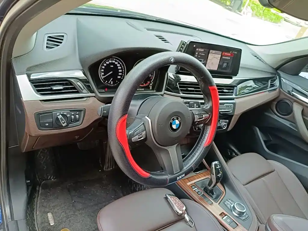 BMW X1 2020 — фото 10
