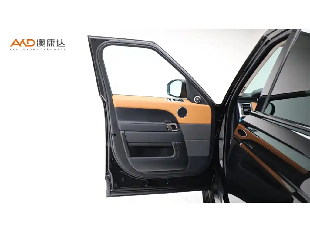 Land Rover Range Rover Sport 2023 — фото 10