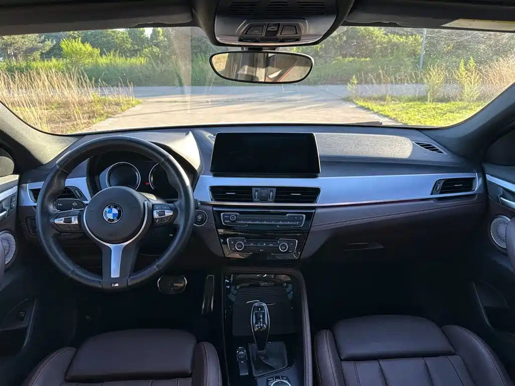 BMW X2 2021 — фото 11