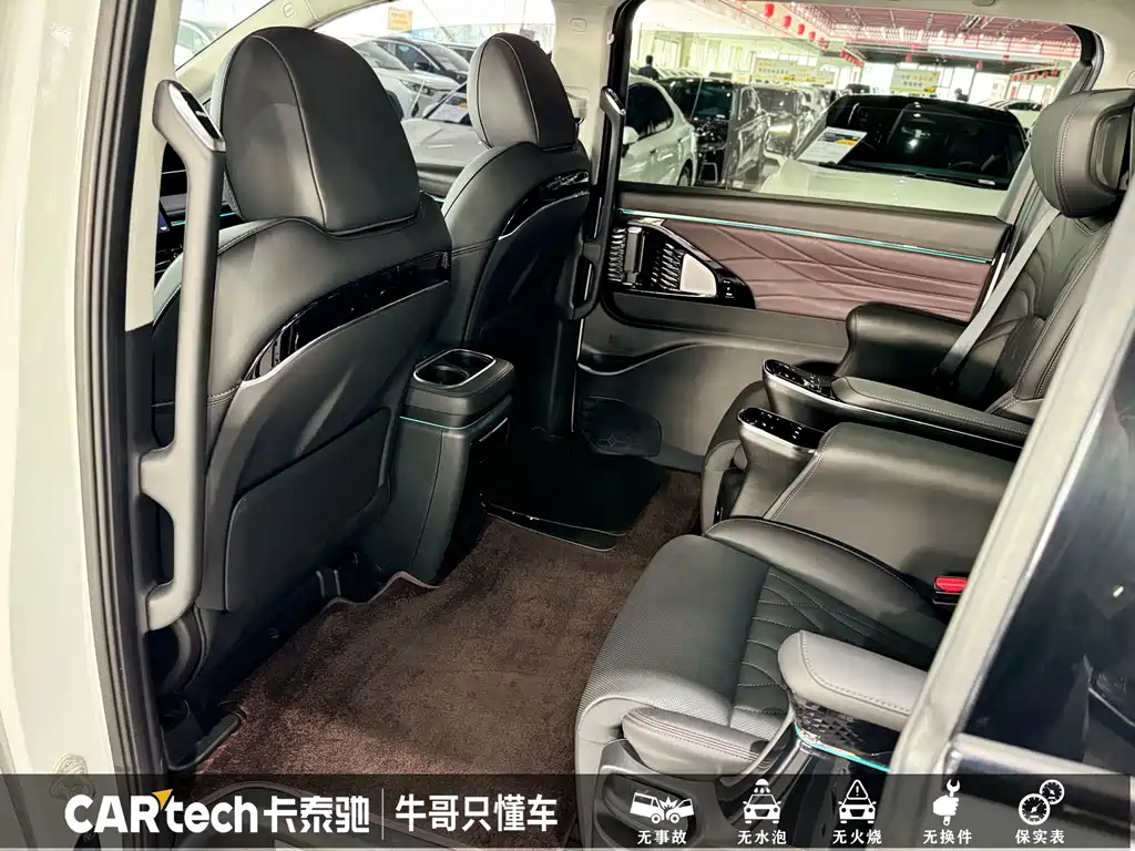 GAC Trumpchi M8 2025 — фото 20