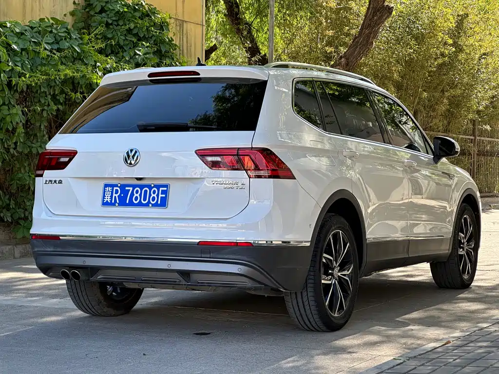 Volkswagen Tiguan L 2020