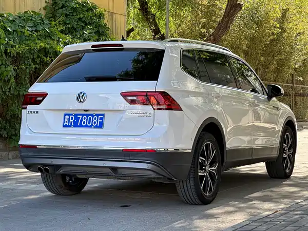 Volkswagen Tiguan L 2020